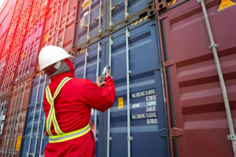 Guía práctica sobre regímenes aduaneros del Perú