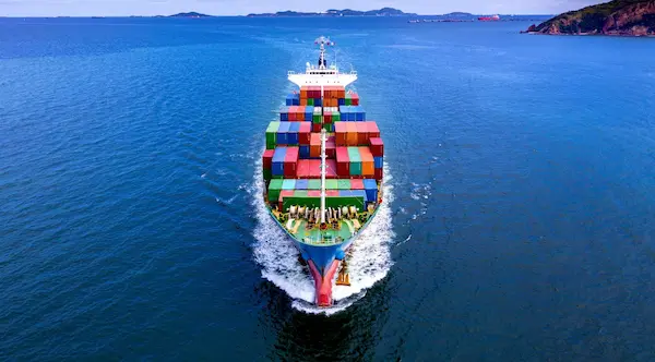 Problemas comunes en el tráfico marítimo y cómo evitarlos