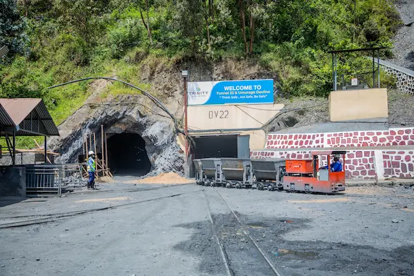 ¿Qué es la gestión de operaciones mineras y por qué la logística es su núcleo?