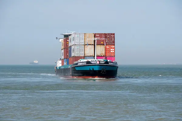 ¿Qué es el transporte marítimo?